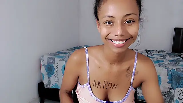 jasmin_brunette_ live sex cam