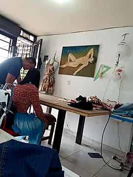 PaulinaLondra2 live sex cam