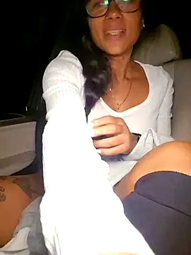 AllanaSquirt live sex cam