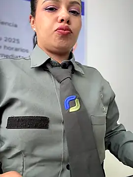 Ariana-07 live sex cam