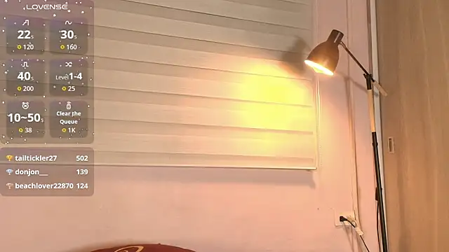 emily_sweett24 live sex cam