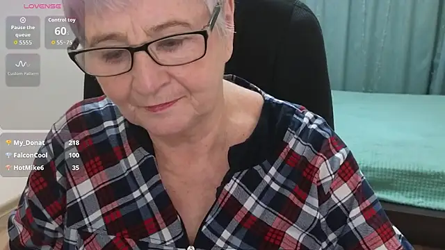 Sandra_Snowflake live sex cam