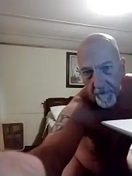 Yankeedave420 live sex cam