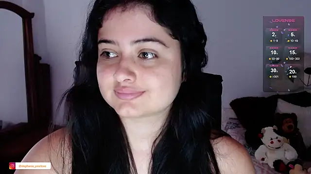 Stephania_18 live sex cam