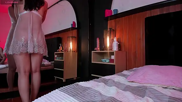 CuteButHarder live sex cam