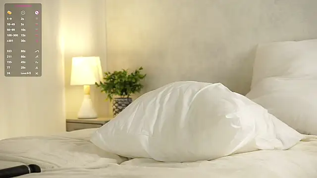 MelodyBaur live sex cam