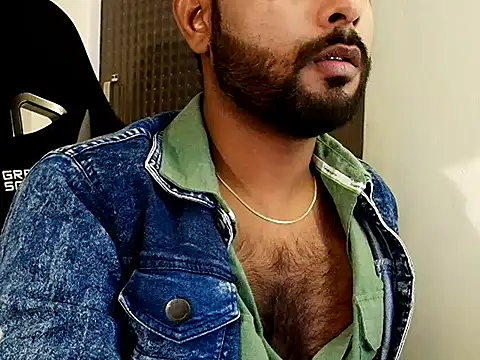 RuvoxXneXo live sex cam