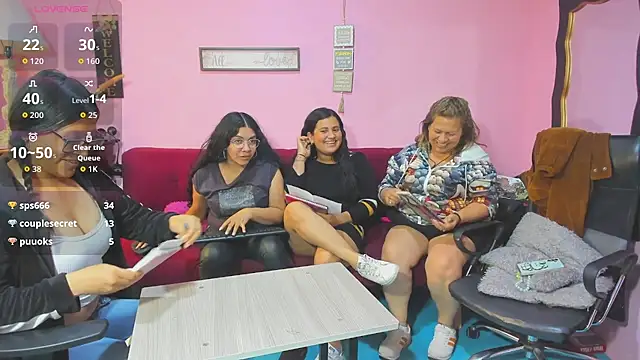 lesbiancuple live sex cam
