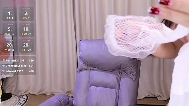 JoJo-ovo live sex cam