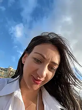 Ninabigtitied live sex cam