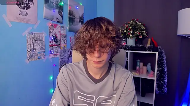 LeoBensyten live sex cam