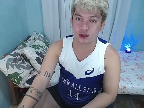 Fuckboii_intown live sex cam