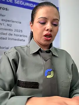 Ariana-07 live sex cam