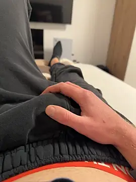 palaubr live sex cam