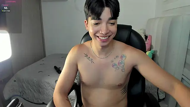 santy7v7 live sex cam