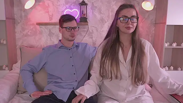 PashaAndMila live sex cam