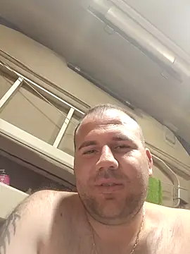 Chubbytop454 live sex cam