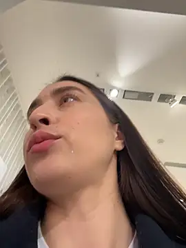 Holly_Play live sex cam