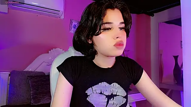 ClaudiaSophia live sex cam