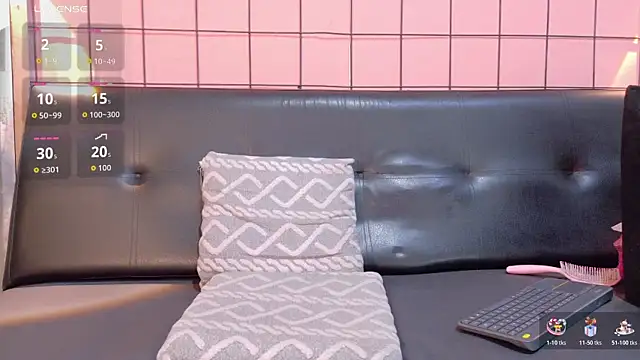 mensia_hernandz live sex cam