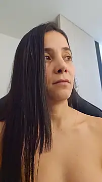 miaeyes live sex cam