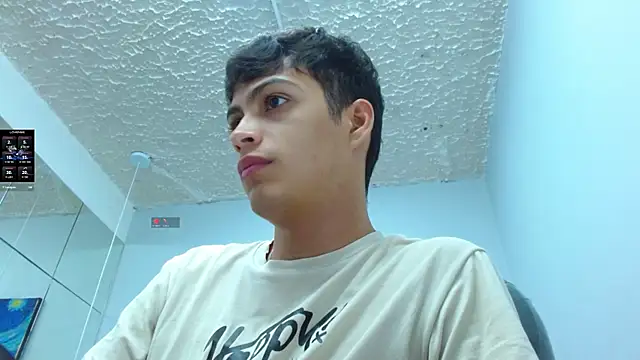 SkinnyBoy_ live sex cam