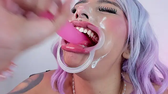 miss__allison live sex cam