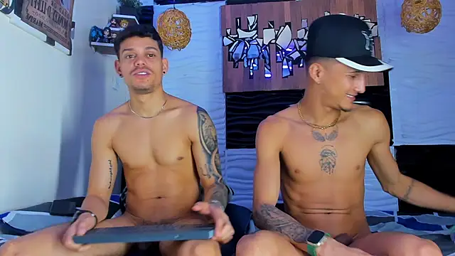 Friendsofeverything_ live sex cam