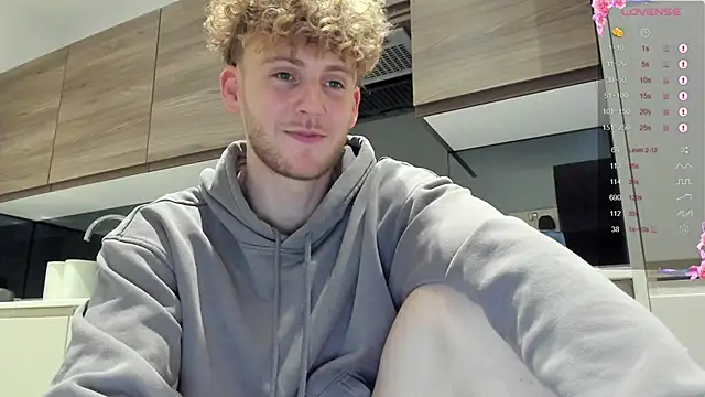 DominantAlex18 live sex cam