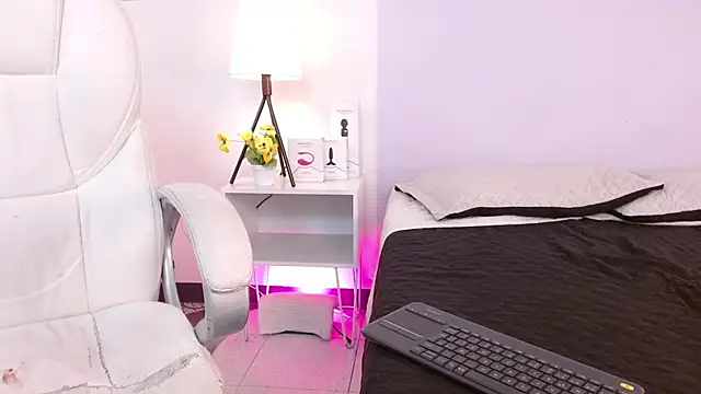 Celesstegh live sex cam