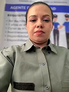 Ariana-07 live sex cam