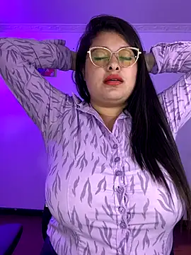 MiiaaJoness live sex cam