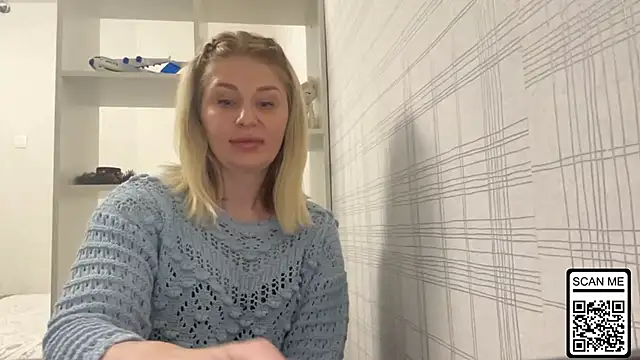 Blondie_xoxoxo live sex cam