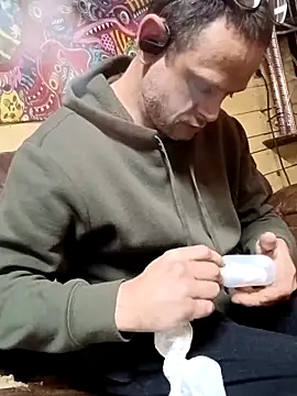 Buffshagswell live sex cam