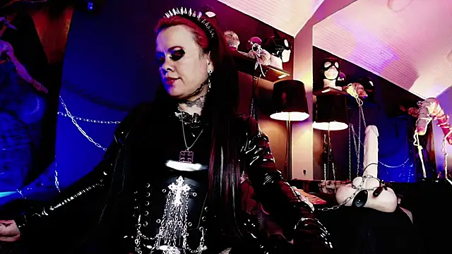 MorganaCrowley live sex cam