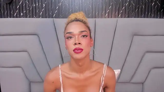 NaomiSteward live sex cam