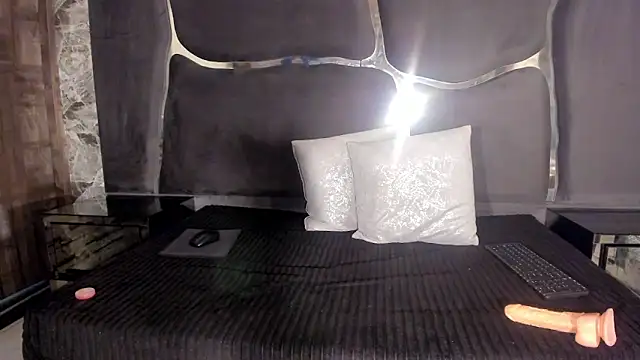 talialadyx live sex cam