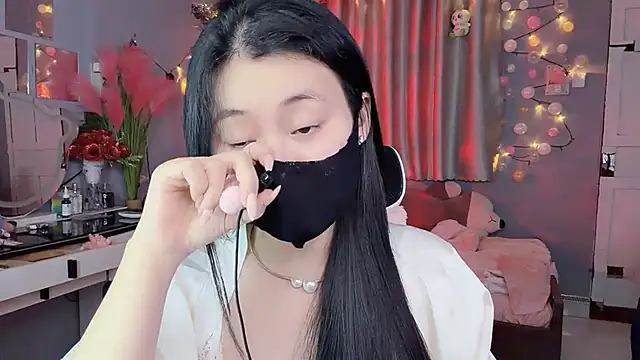 MI_KA22 live sex cam