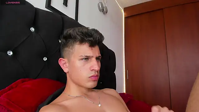 kevin_ahss live sex cam