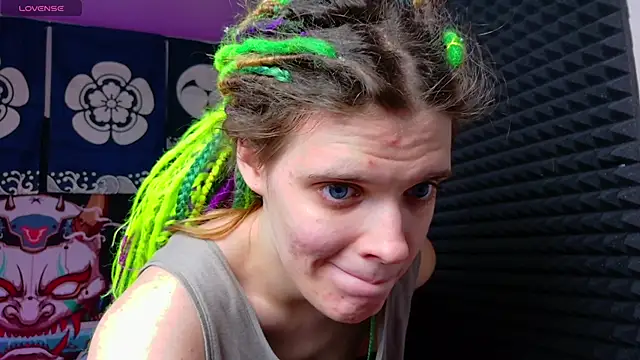 KIKI_Krash live sex cam