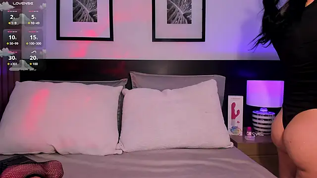 vi_anaya live sex cam