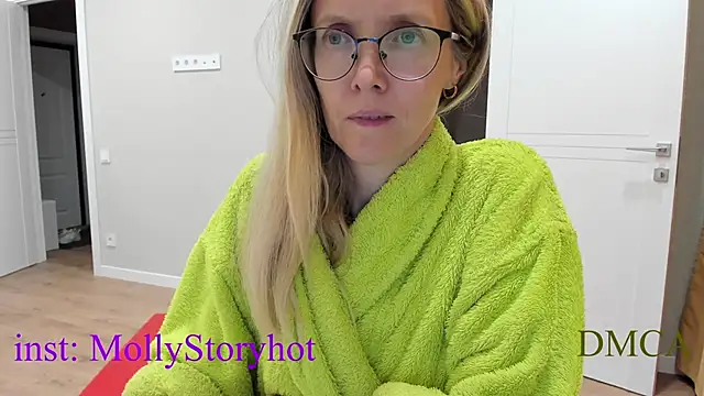 MollyStory live sex cam