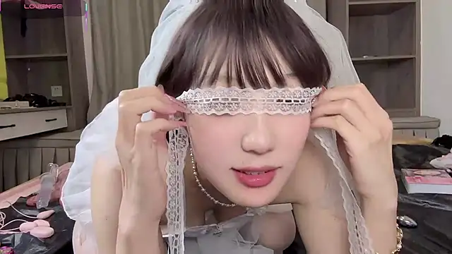 Yaya--728 live sex cam