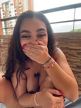 emma_andrew1 live sex cam