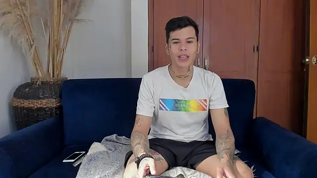 jamesinked_ live sex cam