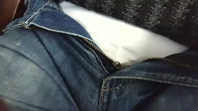 hairyandtiny live sex cam