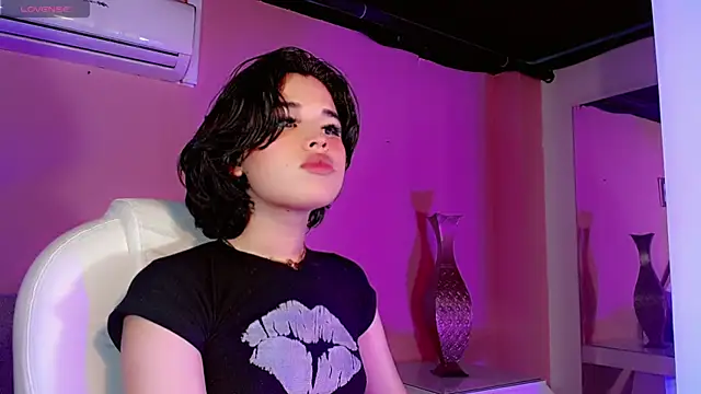 ClaudiaSophia live sex cam