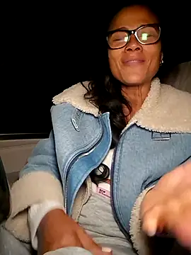 AllanaSquirt live sex cam