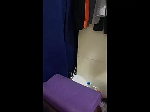 Christopher1024 live sex cam