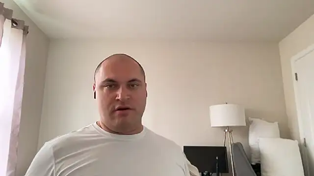 SluggishChase99 live sex cam